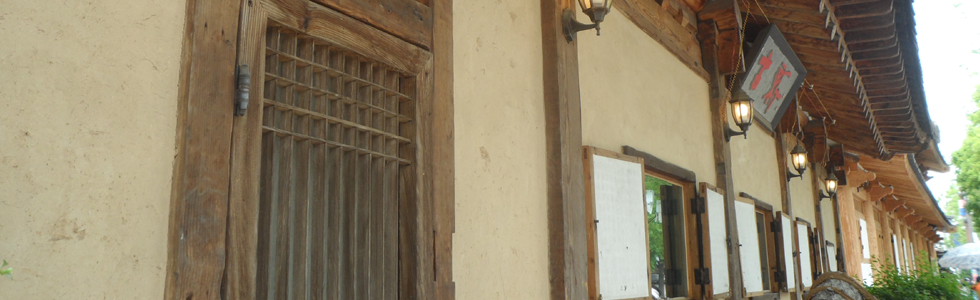 �������